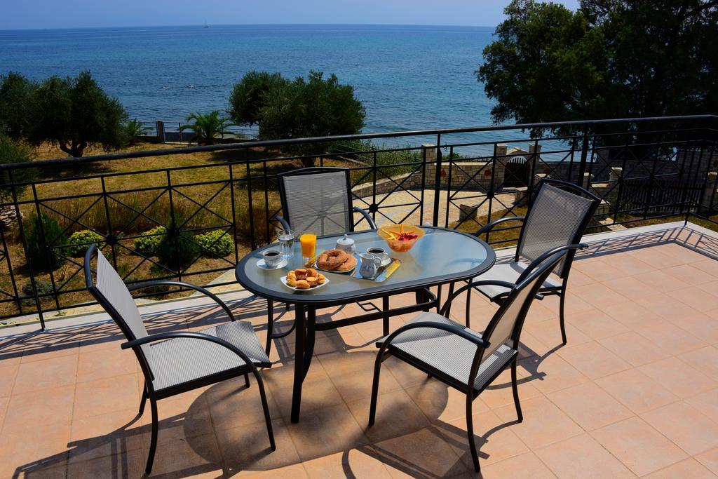 Villa Nostos Koróni Exteriér fotografie